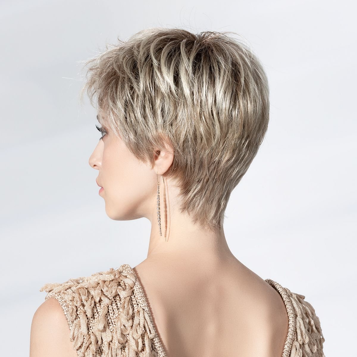 spa_soft_sandyblonderooted_04_8